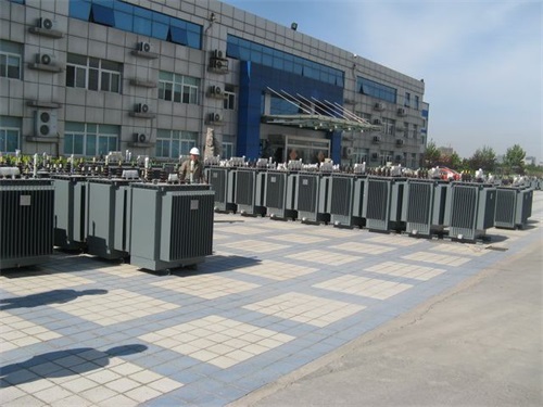鸡冠S11-400KVA/10KV/0.4KV油浸式变压器